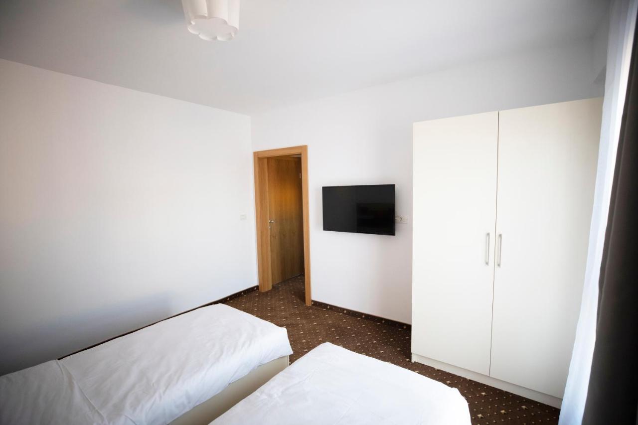 1Hotels Temešvár Exteriér fotografie